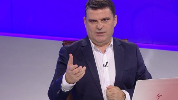 Jurnalistul Radu Tudor a răbufnit: Cei care au lansat campania infernală de conspirații și fake news acum sărbătoresc. Morții le dau lor satisfacții