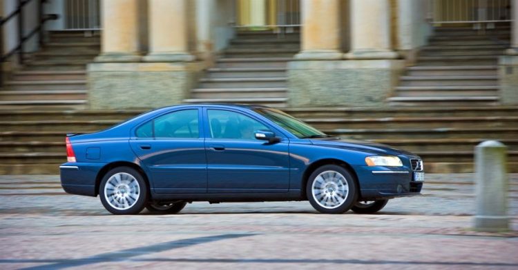 Mașinile care pot deveni mortale din cauza airbagurilor în caz de accident