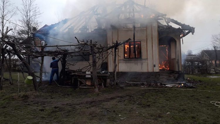 Mircea Vesa are o casă nouă. Maramureșenii cu sufletul mare l-au ajutat