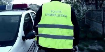 Un polițist s-a sinucis de supărare că a fost părăsit de iubită