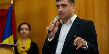 Valeriu Nicolae, jurnalist: „George Simion trăiește cu sub 2000 de RON pe lună dacă am fi proști să îl credem”