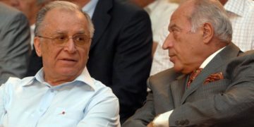 Ion Iliescu îl îndeamnă pe Mihai Gâdea să caute „banii” lui Ceaușescu la patronul Antenelor!