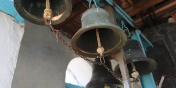 Ziua Națională a României. Slujba de Tedeum şi clopote trase în memoria eroilor români 