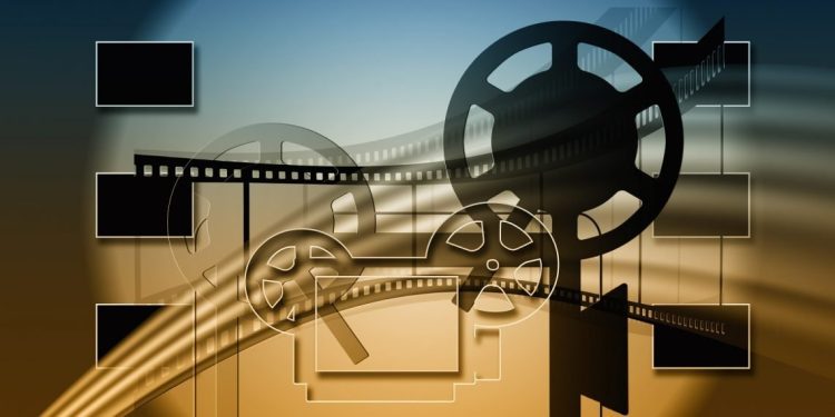 O nouă taxă pentru români: de data aceasta pe filme online