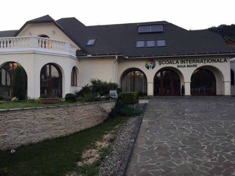 Doar cu certificat verde la Școala Internațională
