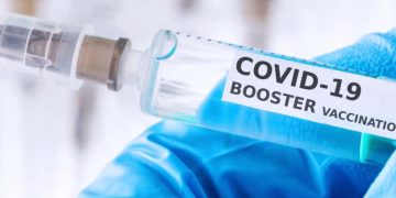 Doza a treia (boosterul) crește de peste 10 ori numărul de anticorpi, la 6 luni de la rapel