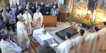 Slujbă de Te Deum la mormântul pãrintelui Vasile Lucaciu