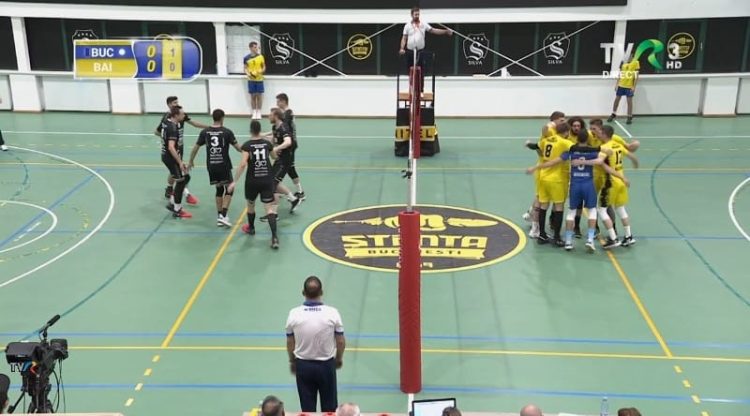 Volei masculin. Divizia A1. CSU Știința București – Știința Explorări Baia Mare 3-2 (-23, 23, -21, 22, 9)