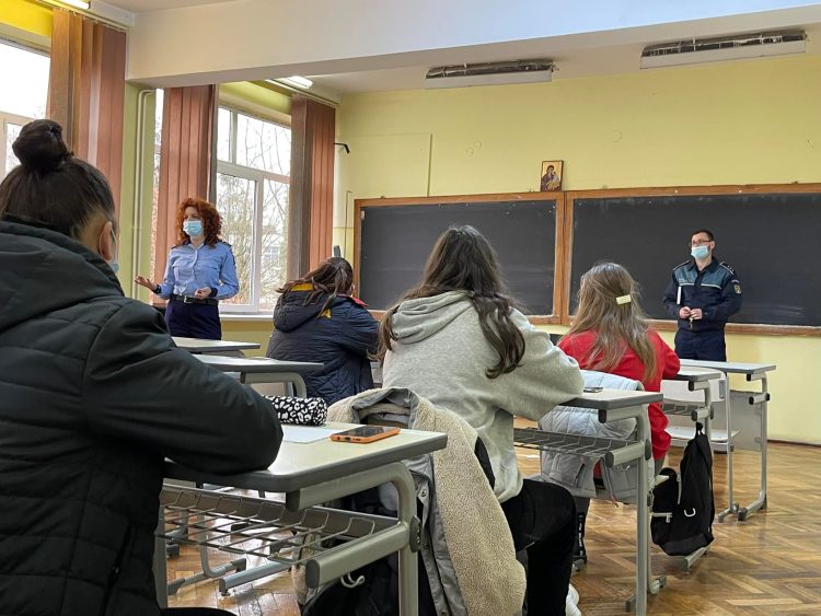 Despre prevenirea delicvenței juvenile cu elevii Colegiului Tehnic „Anghel Saligny”