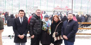 Baia Mare este acoperită de gunoaie, dar șeful județean al gunoaielor se petrece la târgurile de Crăciun