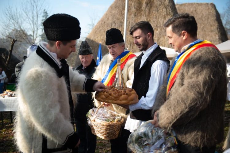 Vai de noi! Suntem acoperiți în gunoaie, dar noi participăm la Târguri de Crăciun