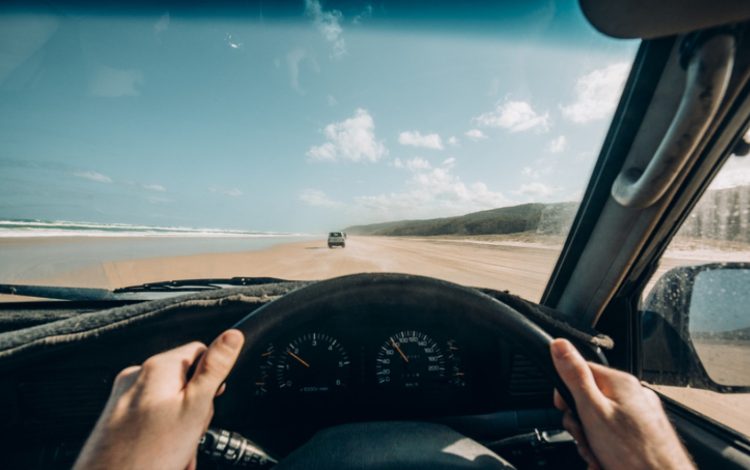 Trei copii au furat o mașină și au condus 1.000 de kilometri