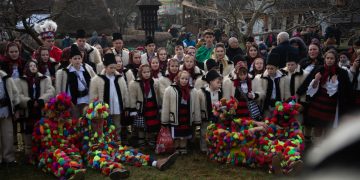 Tradiții și obiceiuri păstrate din cele mai vechi timpuri, la „Crăciun în Maramureș”, ediţia a XIII-a – FOTO