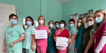 Grevă japoneză în unităţile medicale din Maramureş