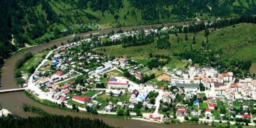 Cel mai MARE oraş din România are mai puţin de 6.000 de locuitori dar o suprafaţă mai mare decât Bucureşti, Cluj şi Timişoara la un loc