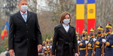 Maia Sandu, mesaj de Ziua Naţională a României: „Să mergem spre viitor împreună”