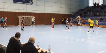 Handbal feminin. CS Minaur a câștigat ambele partide ale triunghiularului de la Polivalenta din Baia Mare