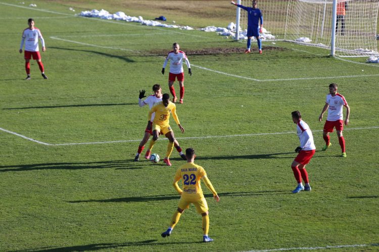 Fotbal. Liga 3. Seria 10. Doar egal acasă în ultimul meci din acest an și Minaur nu reușește să ierneze pe primul loc!