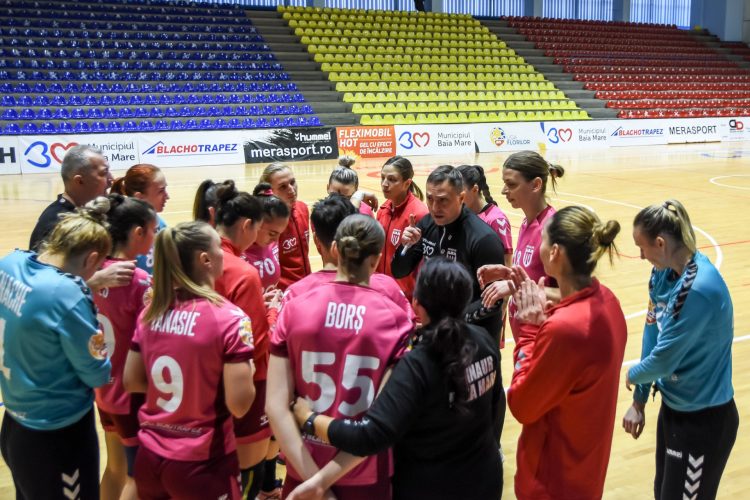 Handbal feminin. Amicale pentru fetele de la Minaur înainte de anul nou