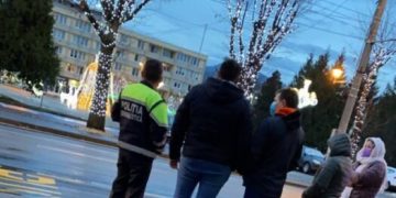 Bărbat de 68 de ani decedat în stația de autobuz din Piața Revoluției