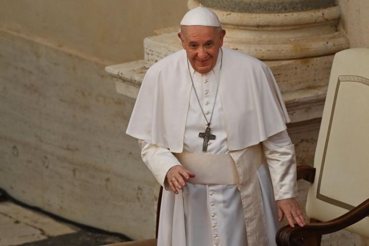 La mulţi ani, Papa Francisc! Suveranul Pontif  împlinește azi 85 de ani