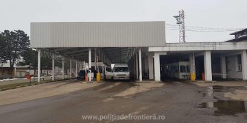 Cetăţean turc cu viză falsă, oprit de poliţiştii de frontieră