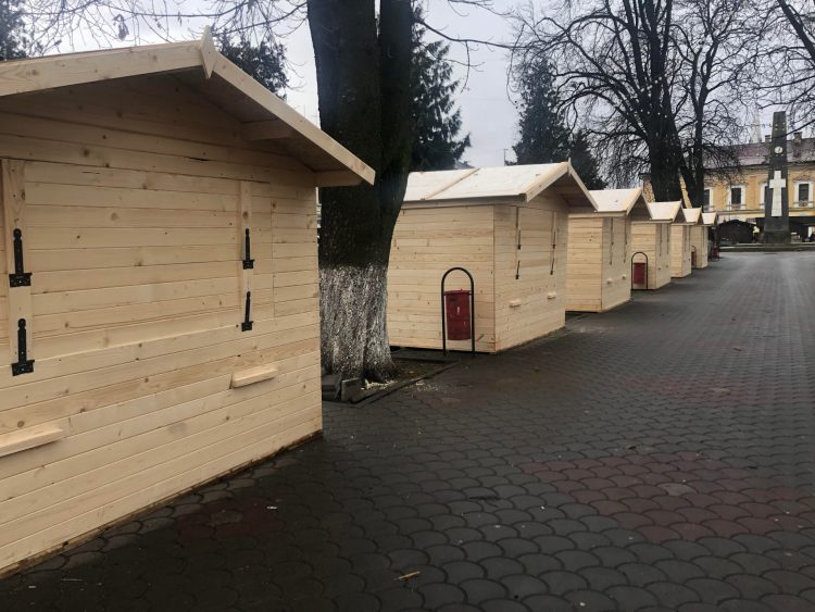 Maine va fi deschis Târgul de Crăciun din Sighetu Maramației