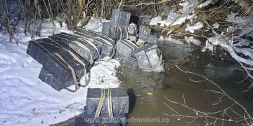 Țigări de peste 460.000 de lei, ridicate în vederea confiscării de polițiștii de frontieră maramureşeni