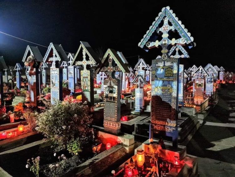 Câştigătorii concursului „Cimitirul parohial – spațiu sacru, loc al odihnei și comuniunii celor adormiți întru Domnul”