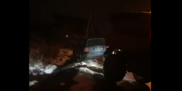 Poleiul face noi victime în județ. Mașină ajunsă în șanț în Copalnic Mănăştur