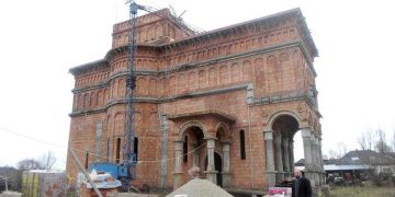 Este obligatorie contribuția la biserică? Taxă absurdă la Târgu-Lăpuș, în satul Borcut