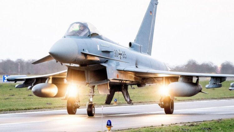 NATO: Trei avioane de luptă Eurofighter germane vor pleca spre România
