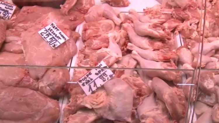 Pui cu Salmonella într-o rețea de hipermarketuri