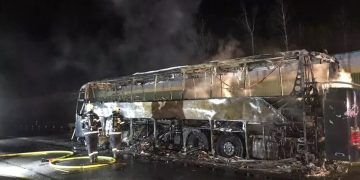 Un autocar cu 13 români a luat foc în mers, în Austria, și s-a făcut scrum