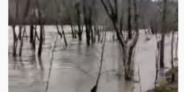 Pericol în judeţ! Tisa a ieşit din matcă la Valea Vişeului, COD PORTOCALIU pe Tisa şi COD GALBEN pe Vişeu, Iza, Tur, Lăpuş