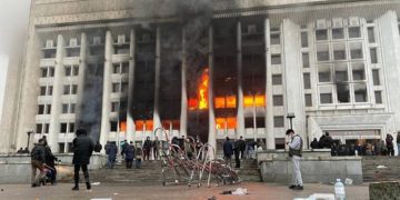 Zeci de angajati ai companiei Terapia sunt blocați în Kazahstan