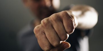 Ordin de protecție încălcat de un bărbat de 61 de ani din Chelința