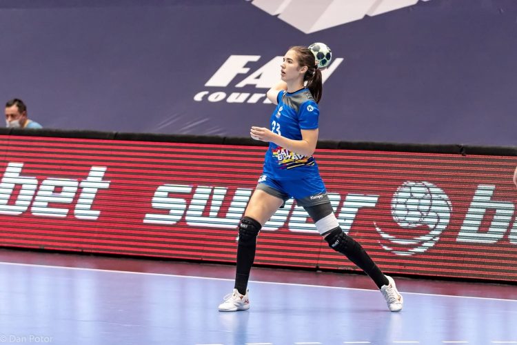 Handbal. Raluca Petruș a semnat cu Minaur pentru un sezon și jumătate