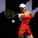 Simona Halep, eliminată la Australian Open, după ce a fost învinsă în optimi de Alize Cornet