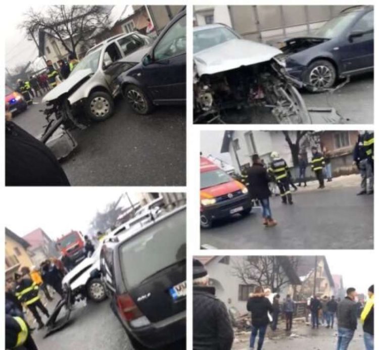 Accident la Ruscova: O victimă încarcerată și 3 autoturisme distruse