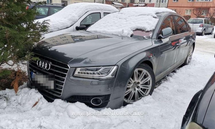Audi A8, de 33.000 de euro, semnalat furat din Cehia, descoperit într-o parcare din Sighetu Marmaţiei