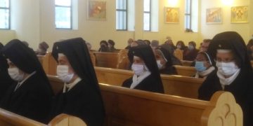 PS Vasile Bizău, de Ziua Vieții Consacrate: „Să rămânem, în răbdare, ancorați în promisiunea lui Dumnezeu, fundamentul speranței noastre”