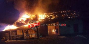 APEL UMANITAR: O FAMILIE DIN MESTEACĂN A RĂMAS FĂRĂ GOSPODĂRIE ÎN URMA UNUI INCENDIU
