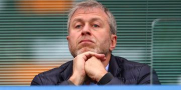 Roman Abramovich a anunțat că renunță la conducerea clubului Chelsea