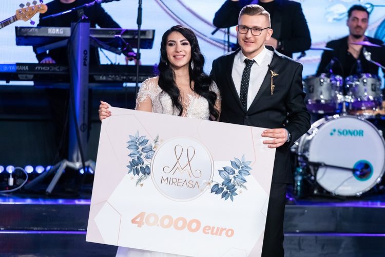 Ela și Petrică de la ,,Mireasă” au decis să se mute în Maramureș: ,,Trebuie să încep să mă simt ca acasă”