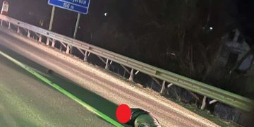 Un bărbat a fost lovit mortal de o mașină, pe pod la Vadu Izei