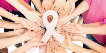 Rudele pacienților bolnavi de cancer vor primi 45 de zile de concediu