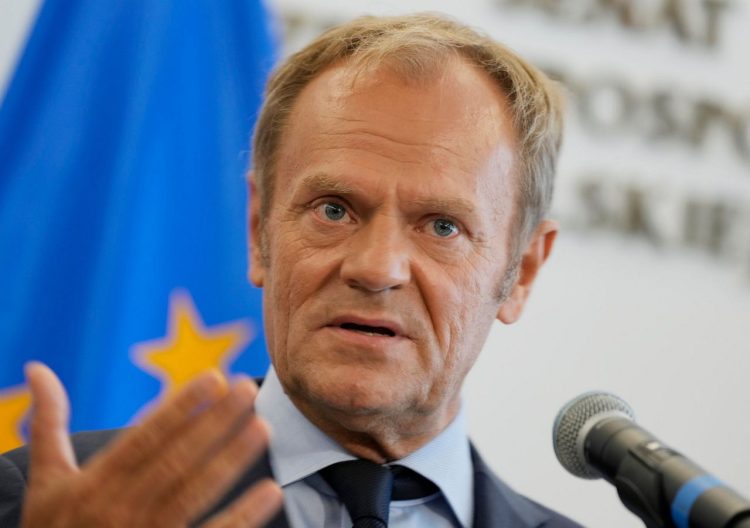 Guvernele statelor UE care au blocat sancțiunile dure împotriva Rusiei s-au făcut de rușine, spune Tusk