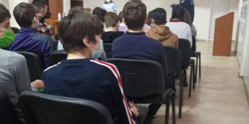 Dezbateri la „Eminescu” și „Lucaciu” pe tema bullying și cyberbullying