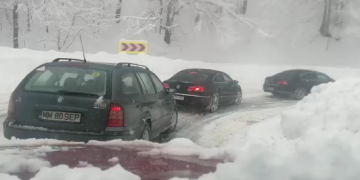 Bărbat, recuperat dintr-o zonă izolată de salvamontiștii maramureșeni. În aceste momente au o altă intervenție, dar sunt blocați în trafic